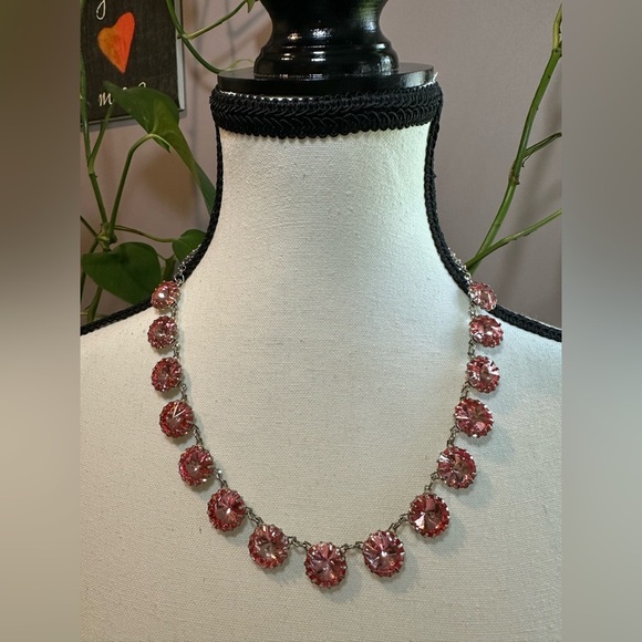 Elegant Pink Crystal Necklace - Picture 6 of 10
